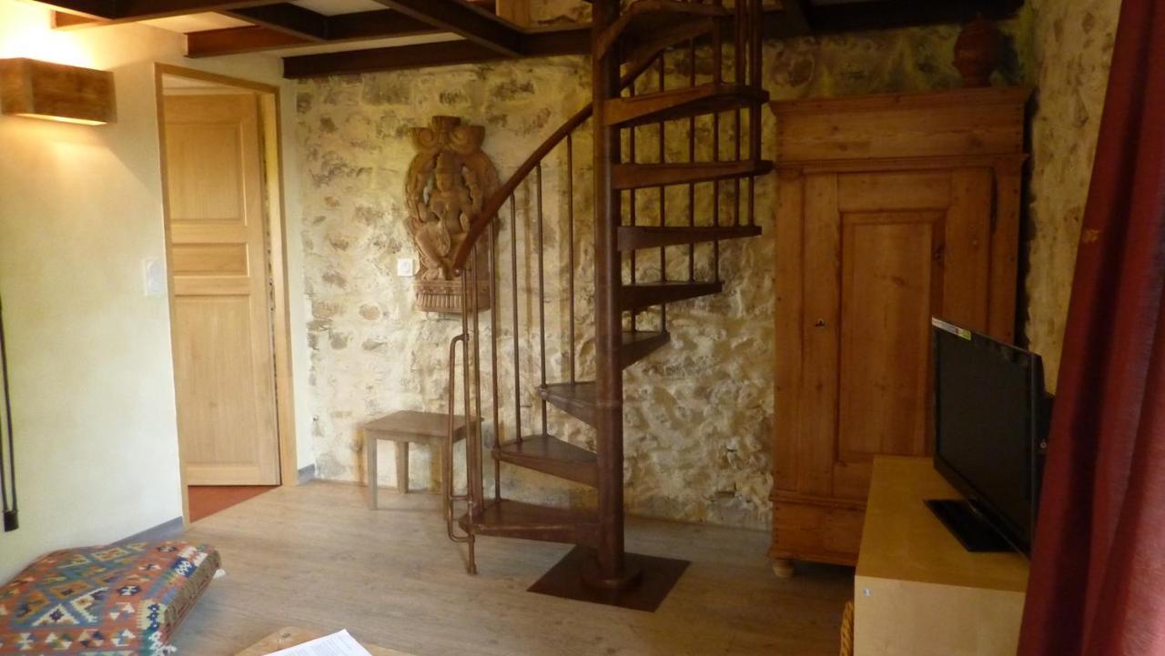 ボレーヌ Mas De Costebelle Bed & Breakfast エクステリア 写真